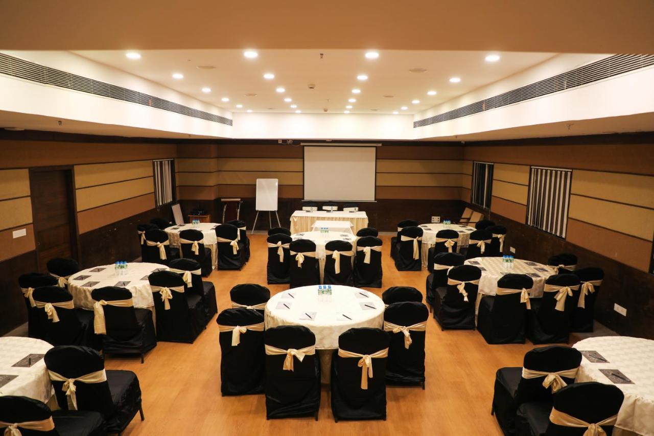 Rosetum Anjuna Goa Exterior photo